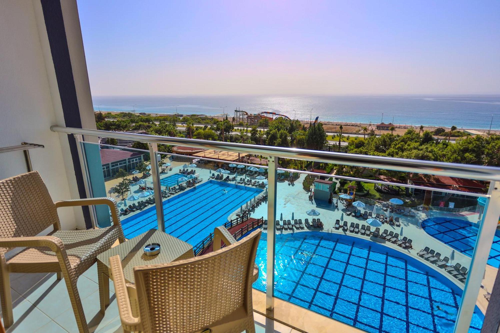 Casa Fora Beach Resort Cenger  エクステリア 写真